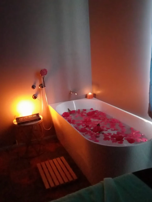 Relaxing spa experience at Easter's Therapeutic Massage